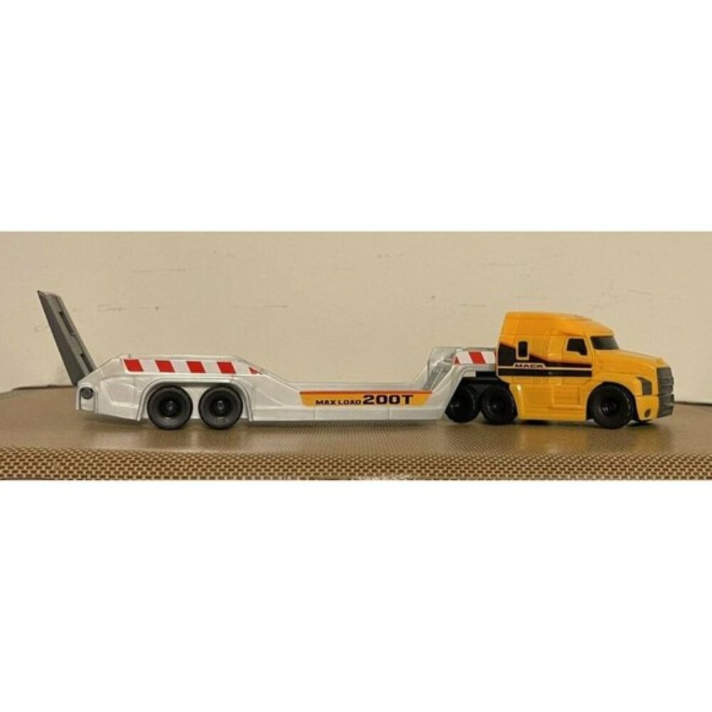 Dickie Toys MACK Truck carrier
